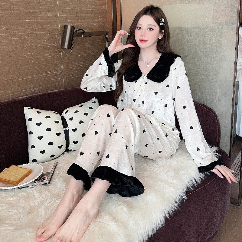 Autumn and winter homewear sweet pajamas a set for women