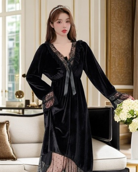 With chest pad golden velvet night dress for women