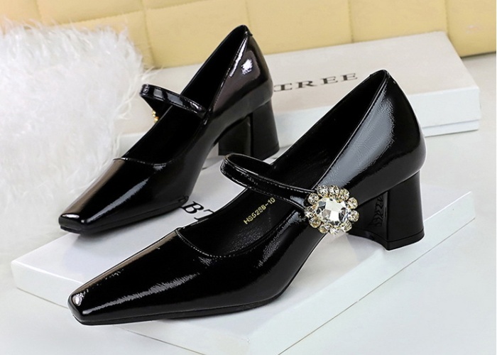 Banquet rhinestone buckle retro shoes