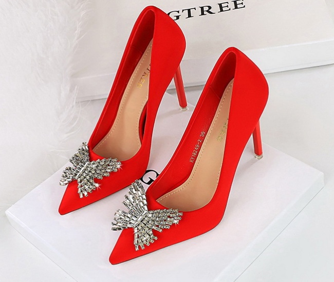 Low metal shoes banquet high-heeled shoes for women