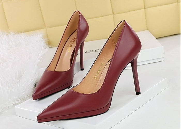 Pointed high-heeled high-heeled shoes fine-root retro shoes