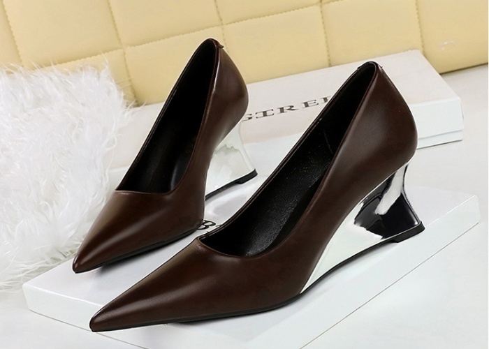 Pointed high-heeled shoes slipsole shoes for women