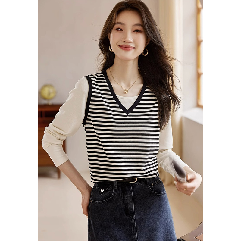 Splice Pseudo-two shirts stripe long sleeve T-shirt