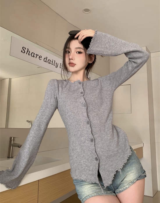 Autumn slim cardigan inside the ride niche bottoming shirt