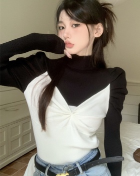 Knitted long sleeve sweater Pseudo-two bottoming shirt