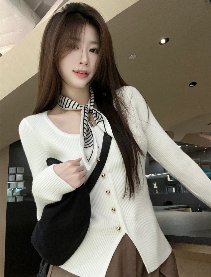 Irregular bottoming shirt square collar scarves for women