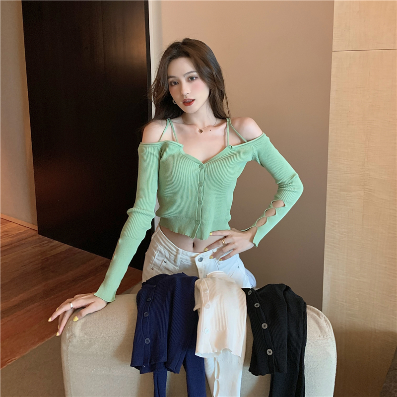 Long sleeve sexy sling V-neck short knitted strapless tops