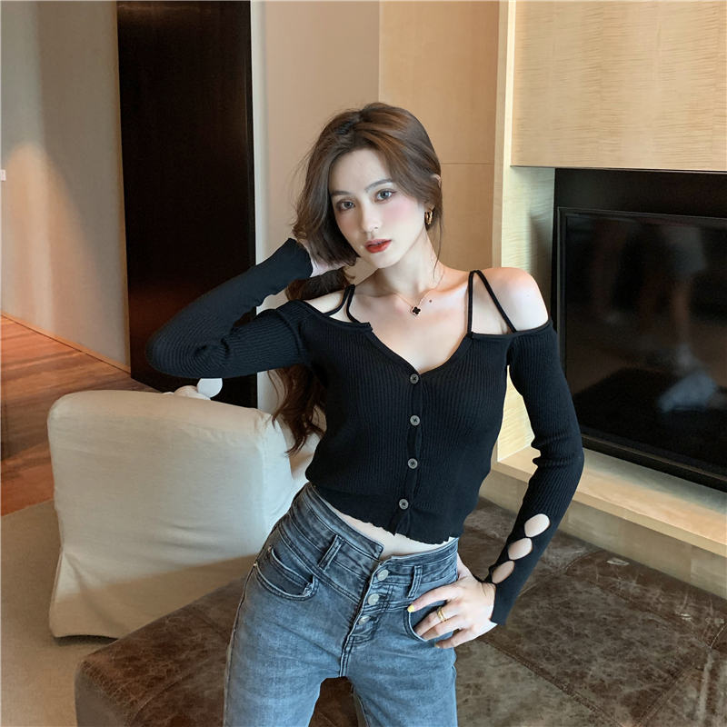 Long sleeve sexy sling V-neck short knitted strapless tops