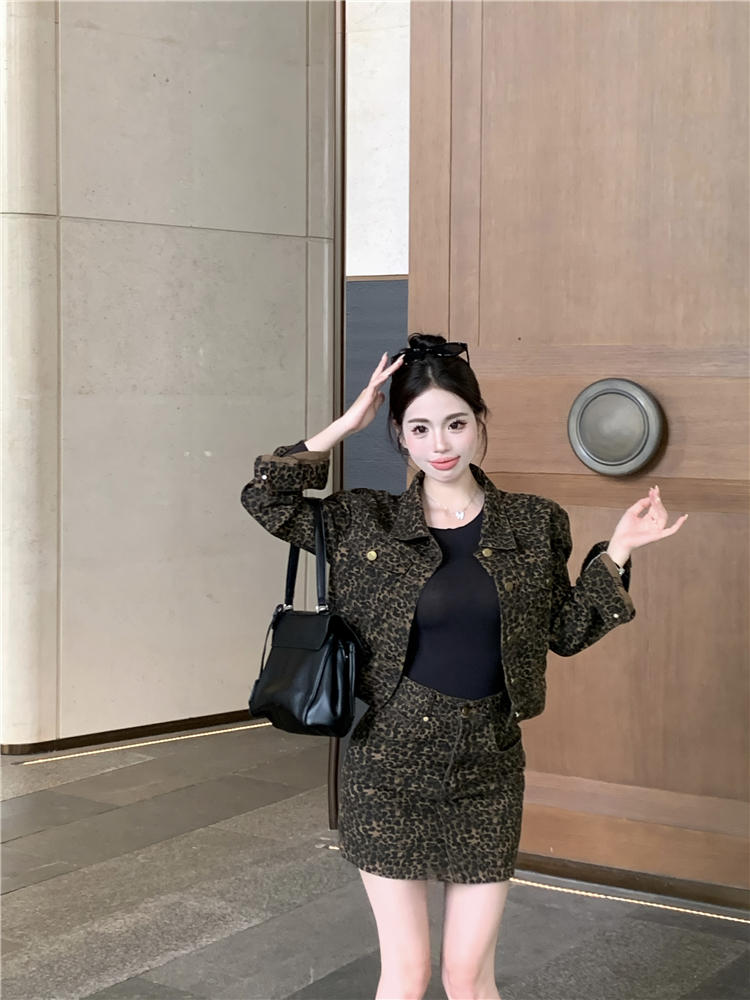 Korean style jacket short skirt 2pcs set for women