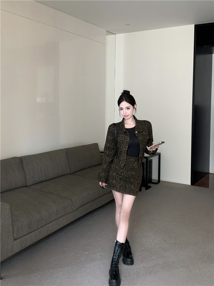 Korean style jacket short skirt 2pcs set for women