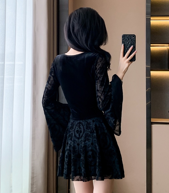 Velvet ghost maiden black retro dress