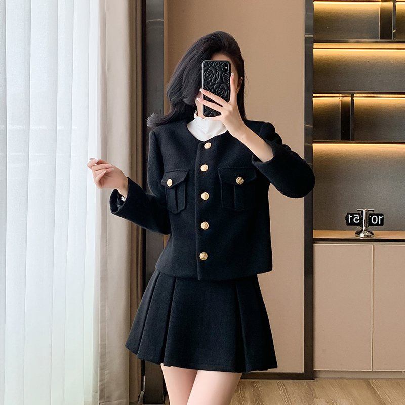 Chanelstyle skirt temperament coat a set for women