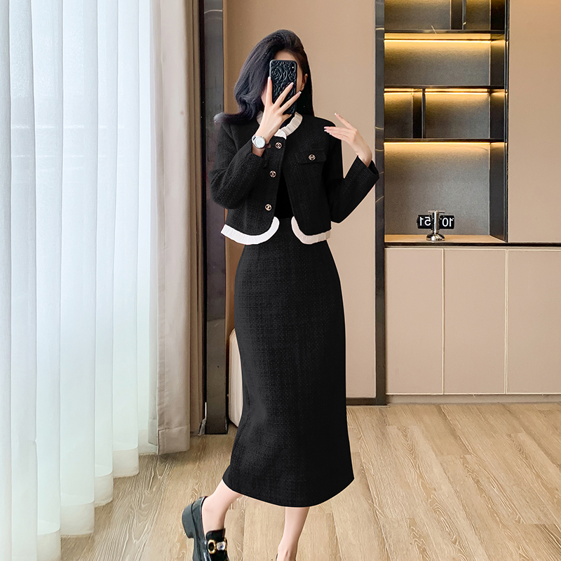 Red temperament skirt ladies chanelstyle woolen coat 2pcs set