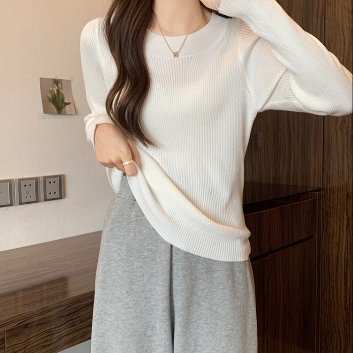 U-neck sweater student bottoming shirt for women