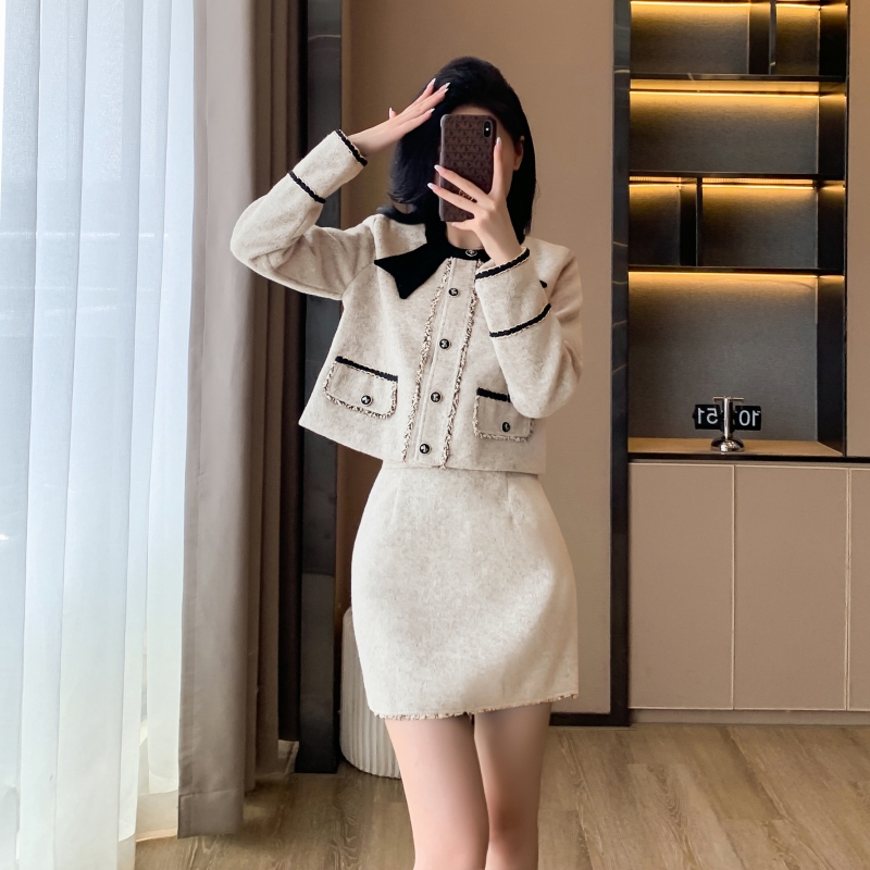 Slim chanelstyle short skirt winter bow skirt 2pcs set