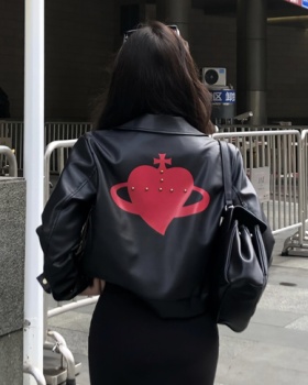 Heart lapel locomotive coat black retro leather coat