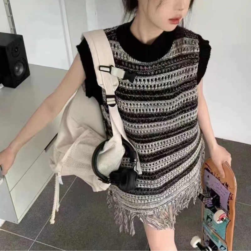 Hollow knitted vest tassels Korean style waistcoat