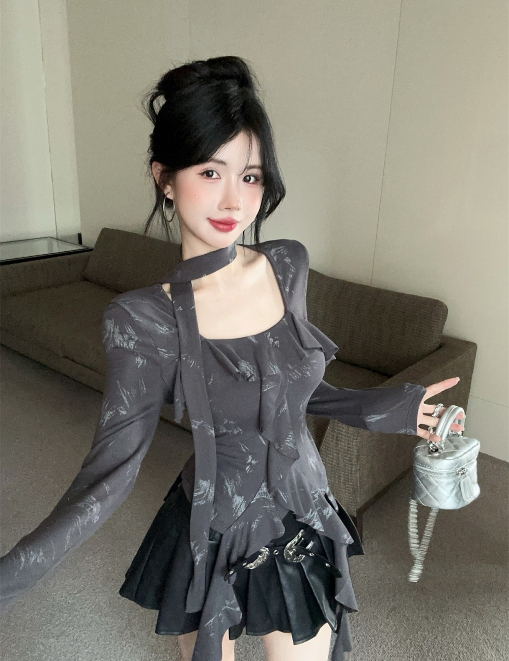 Printing scarf leather skirt pleated tops a set for women