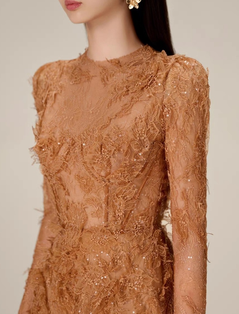 Petal autumn lace T-back long sleeve temperament dress