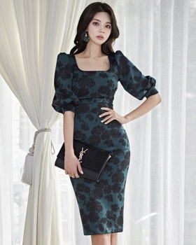 Korean style square collar pinched waist autumn dress