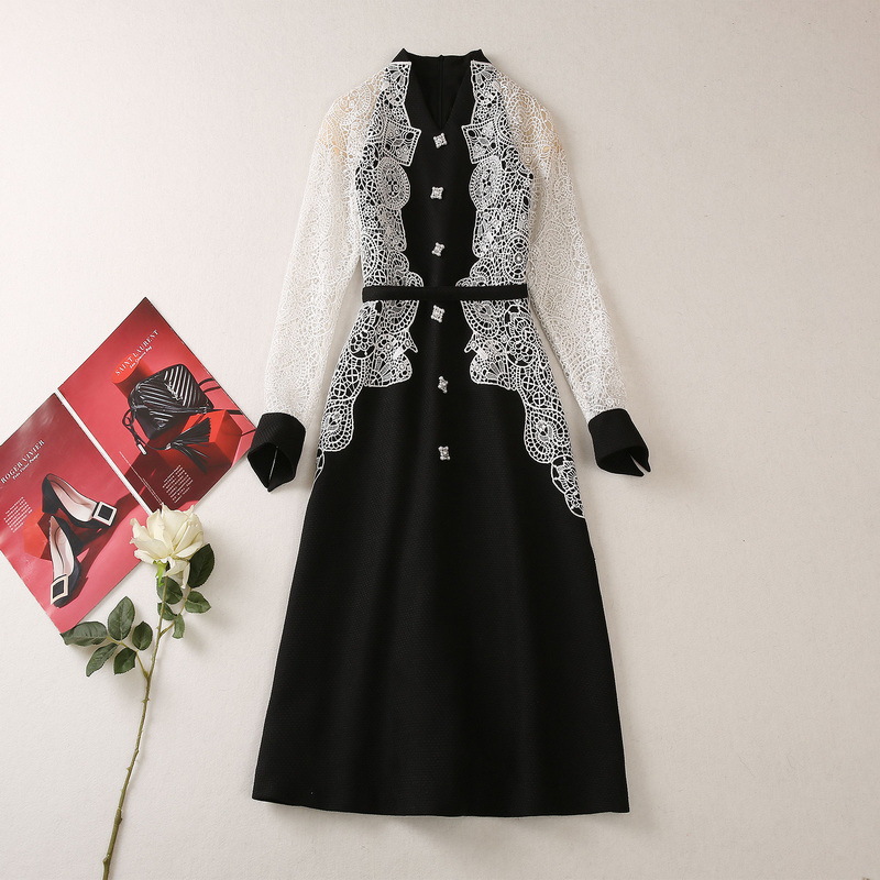 V-neck autumn long sleeve rhinestone buckle dress for women