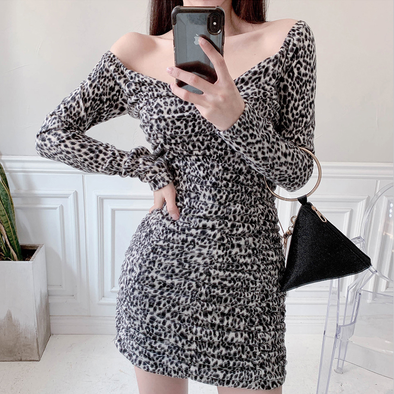 Lady slim T-back spring and autumn V-neck dress