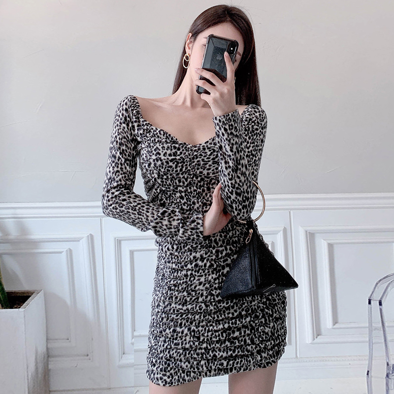 Lady slim T-back spring and autumn V-neck dress