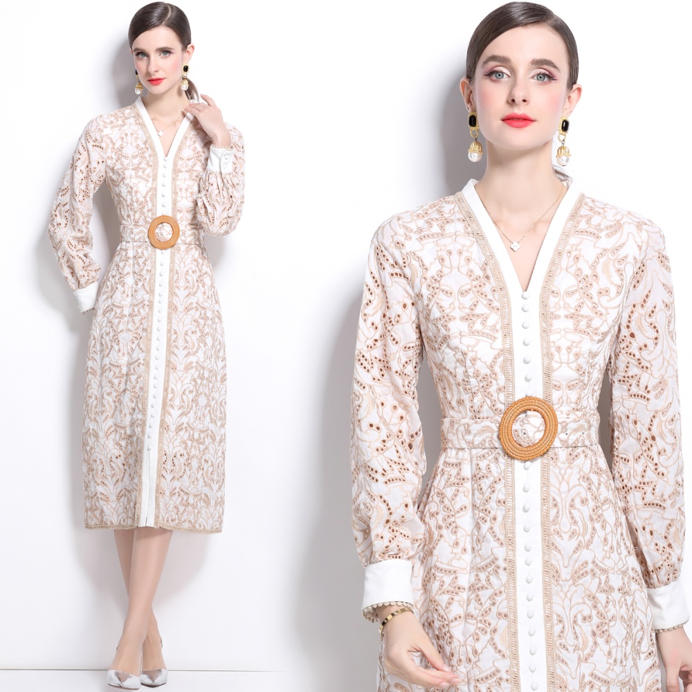 V-neck slim dress embroidery hollow cardigan