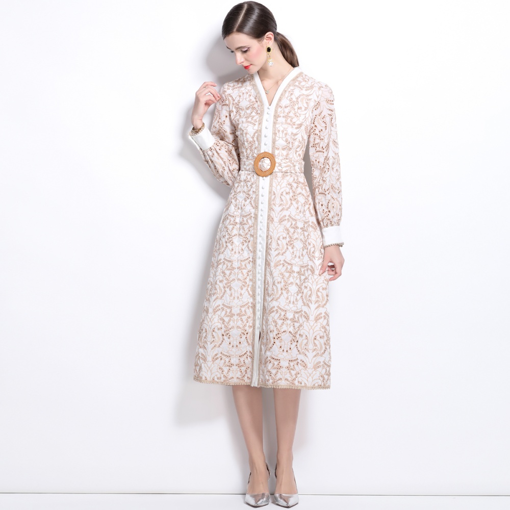 V-neck slim dress embroidery hollow cardigan