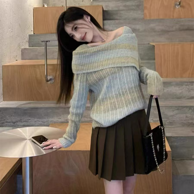 Niche France style autumn stripe sweater for women