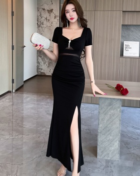 Sexy low-cut evening dress slim halter dress for women