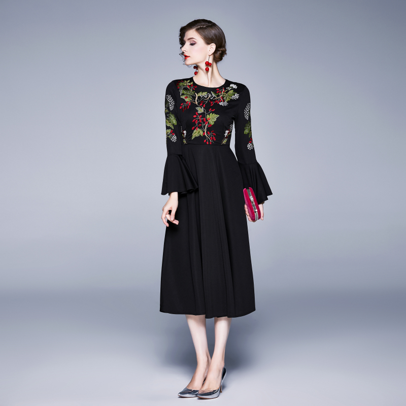 Pinched waist crimp embroidered flowers dress for women