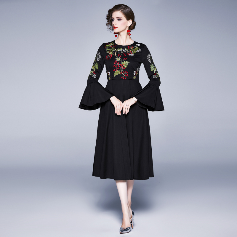 Pinched waist crimp embroidered flowers dress for women