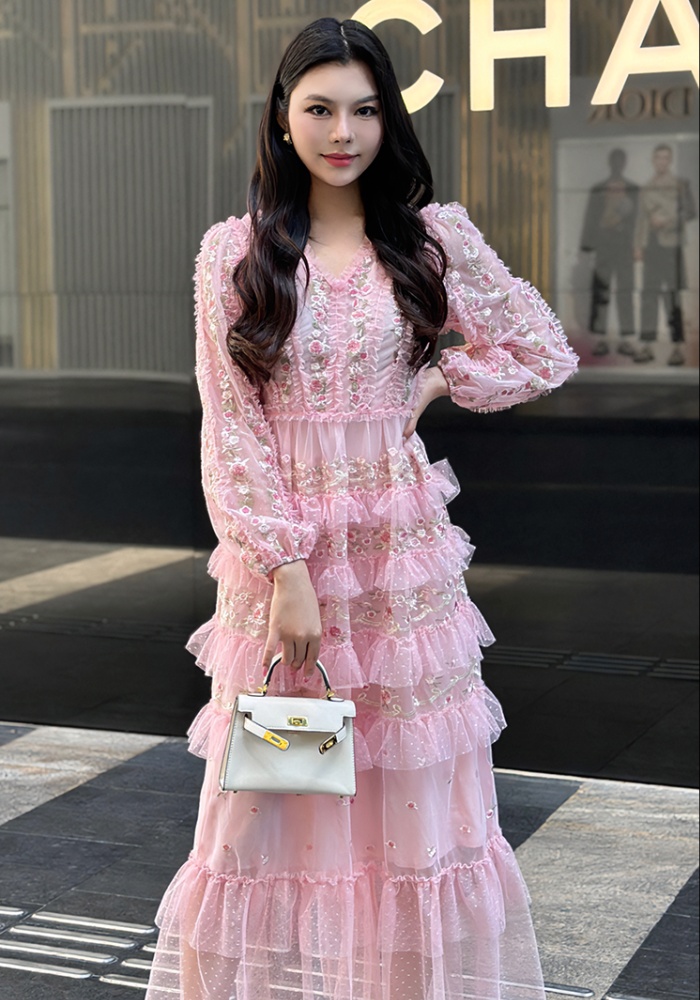 Temperament embroidered elegant long colors lady dress