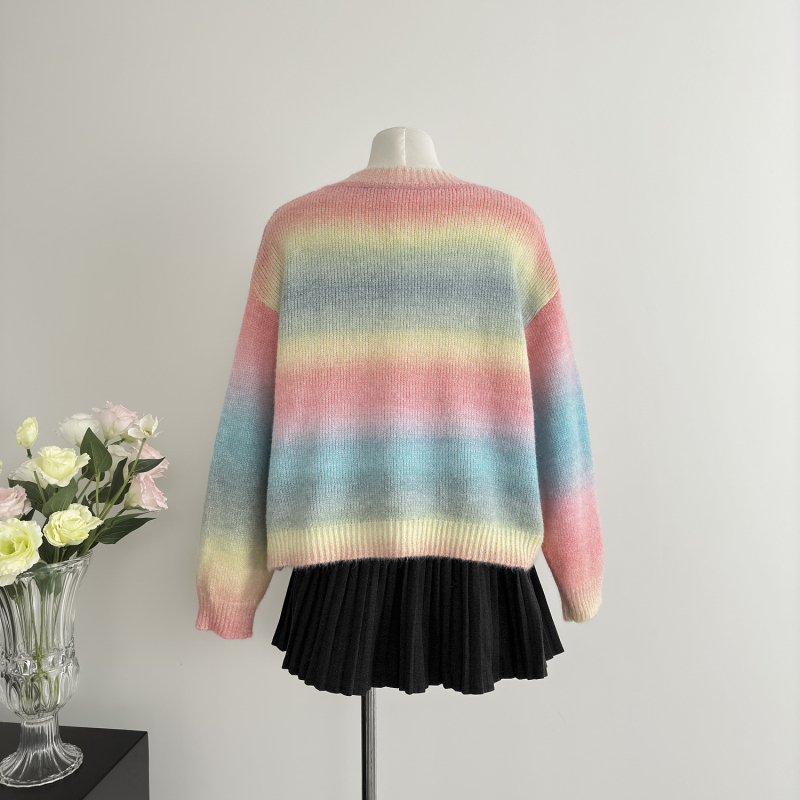 Show young gradient autumn temperament sweater for women