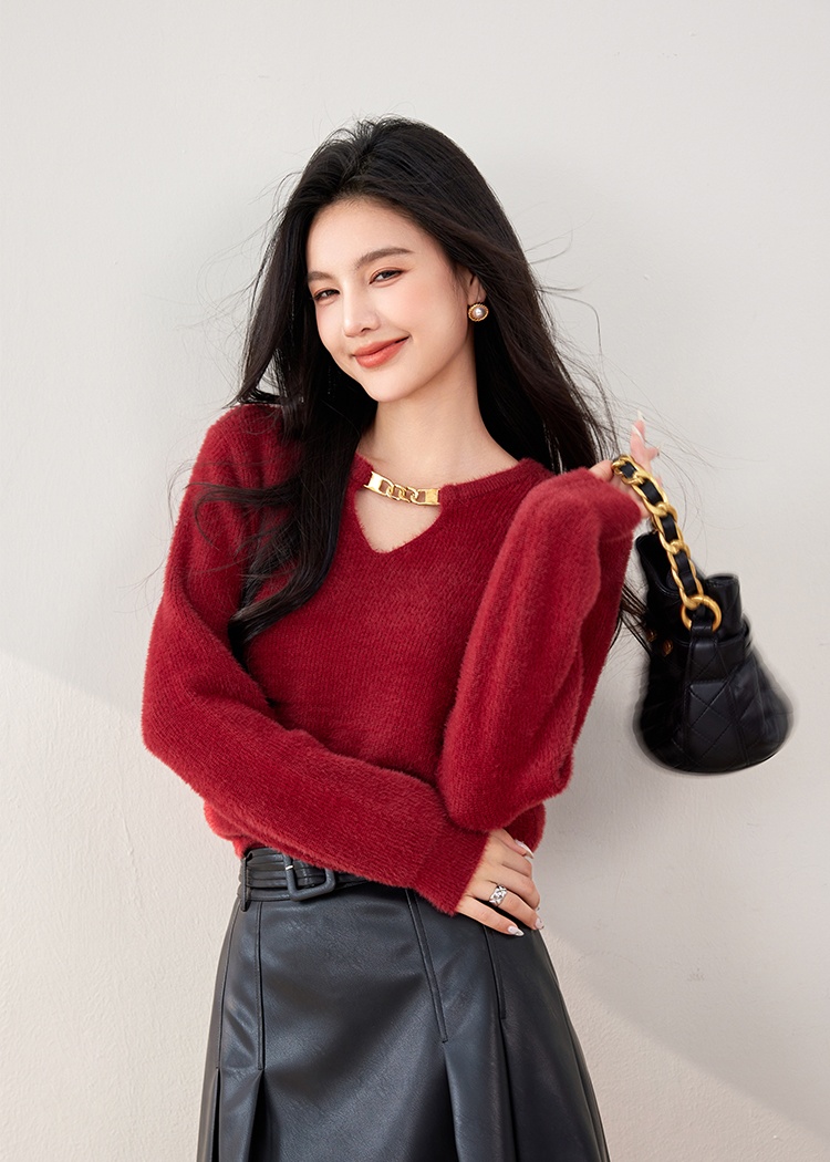 Bottoming hollow tops chanelstyle sweater