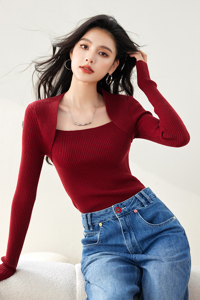 Temperament Pseudo-two bottoming shirt slim sweater for women