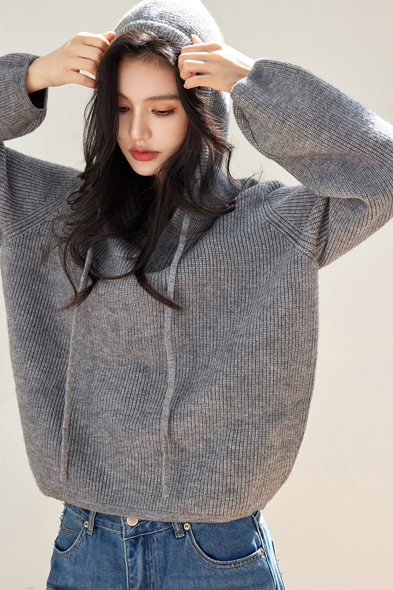 V-neck lazy long sleeve fashion knitted loose sweater for women