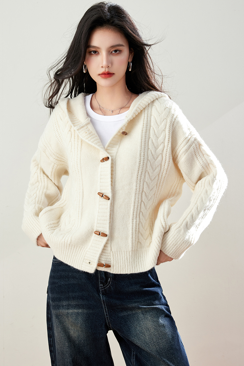 Horn buckle hooded cardigan knitted coat for women