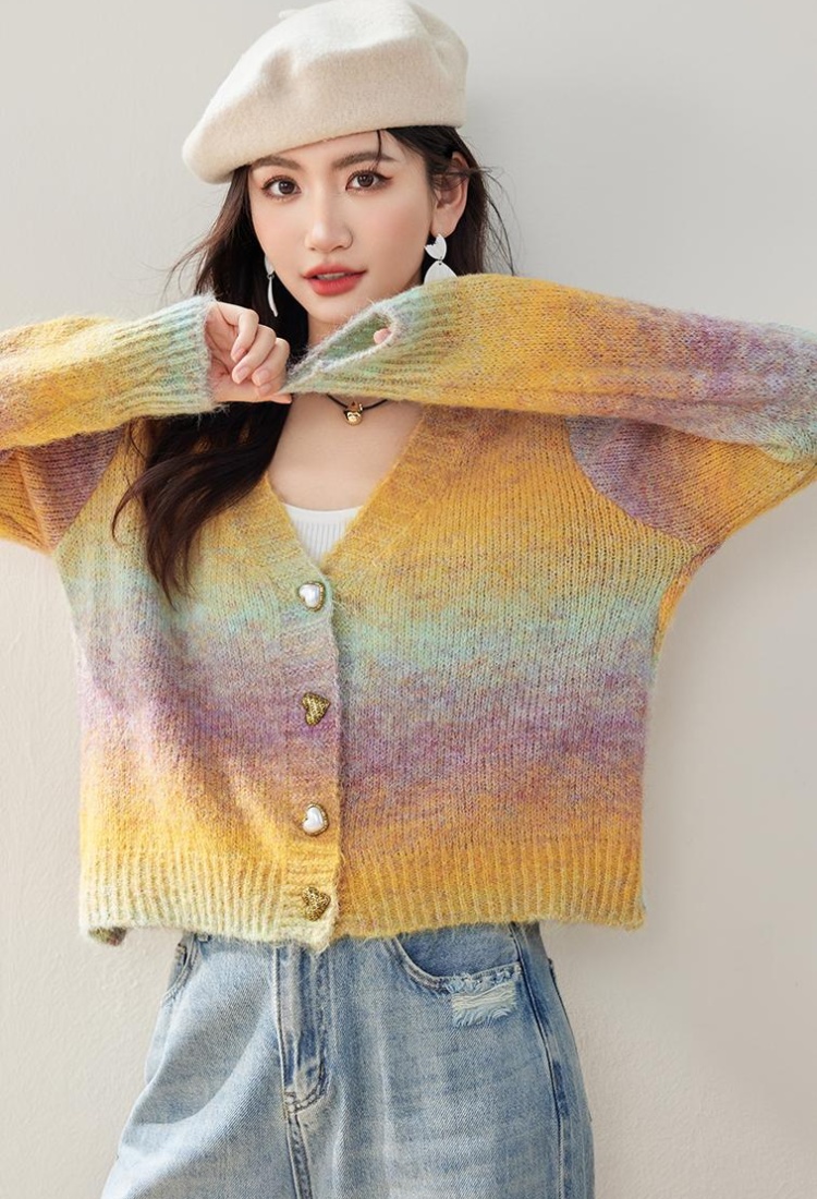 Knitted autumn sweater gradient coat