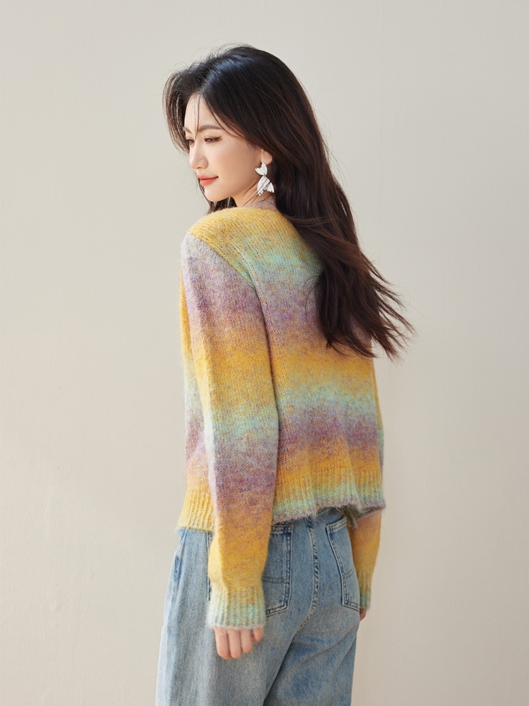 Knitted autumn sweater gradient coat