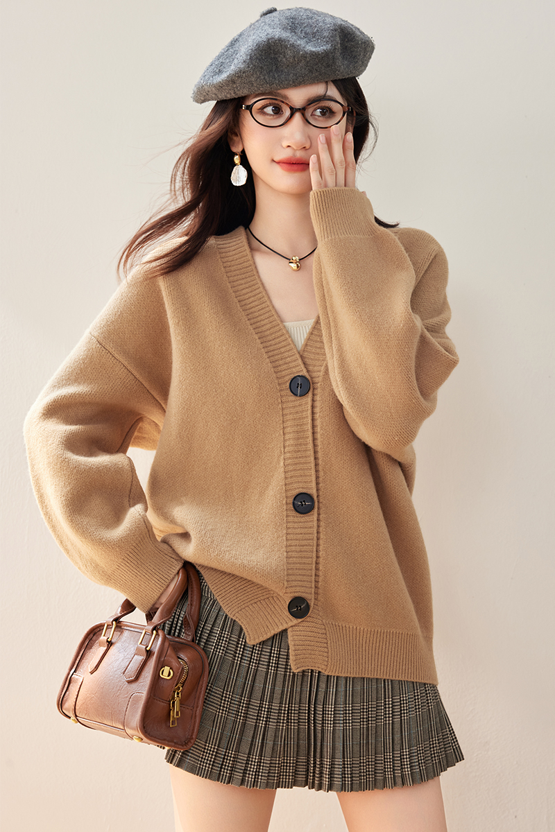 Khaki knitted retro tops camel lazy coat for women