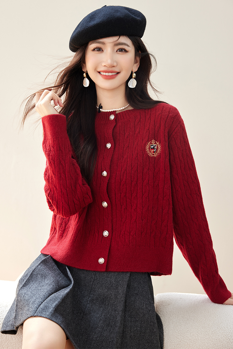 Knitted sweater loose cardigan for women