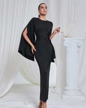 Pure simple evening dress round neck long sleeve dress