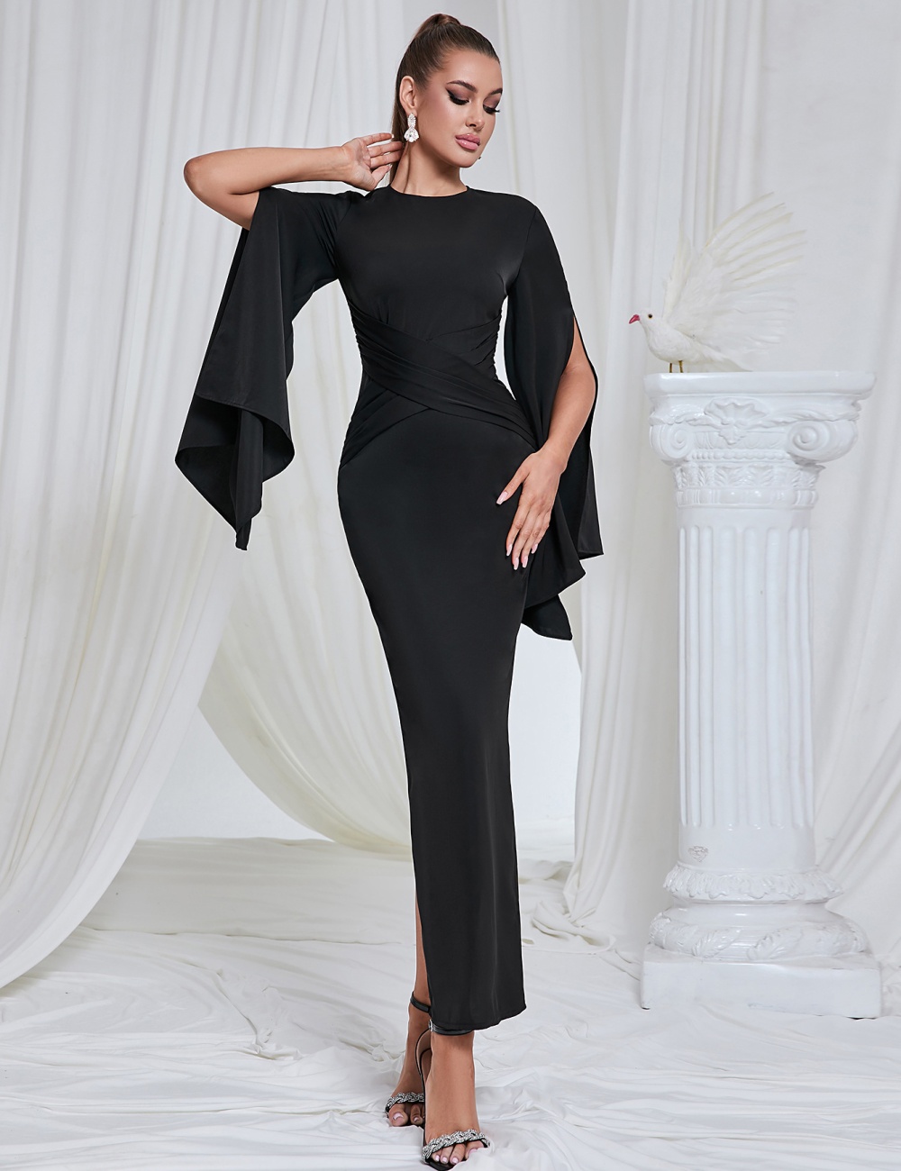 Pure simple evening dress round neck long sleeve dress