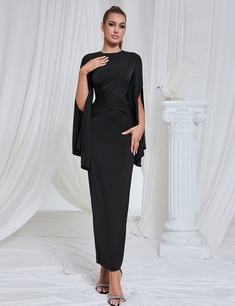 Pure simple evening dress round neck long sleeve dress