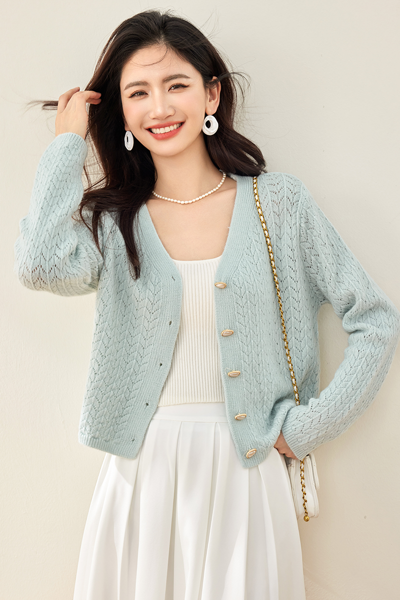 Blue knitted tender tops short V-neck cardigan for women