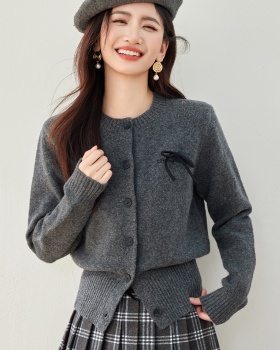 Long sleeve autumn sweater gray short cardigan for women