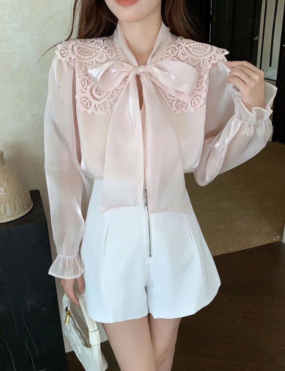 All-match niche bow speaker long sleeve doll collar tops