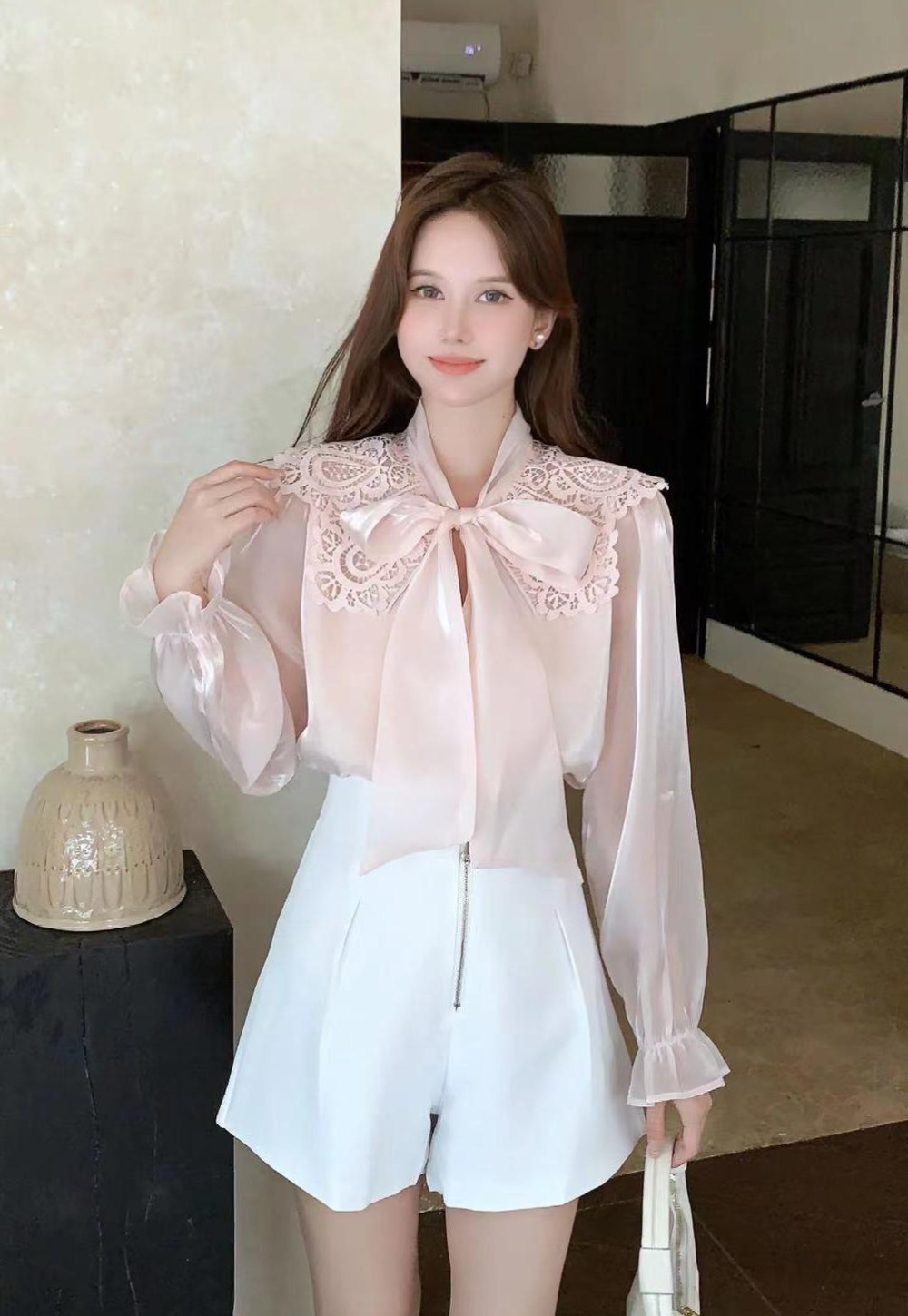 All-match niche bow speaker long sleeve doll collar tops